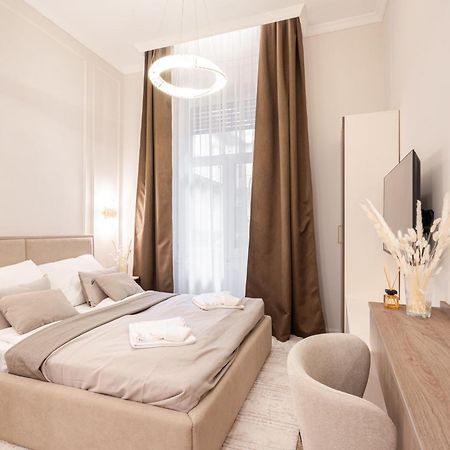 A20 - Boutique Apartment Best Location, By Bqa Budapest Esterno foto